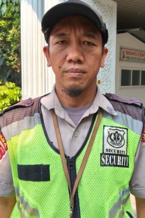 ANDI SURYONO (Security)