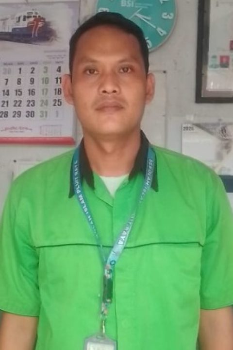 NARUDIN (Petugas Kebersihan)