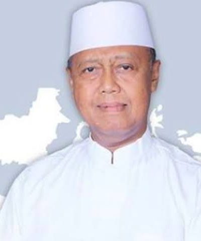 Dr. KH. Noer Muhammad Iskandar, SQ.
