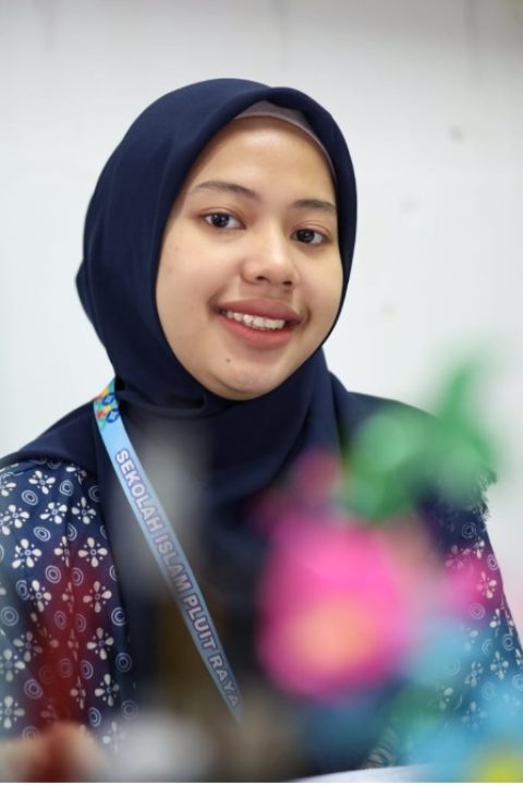 PUTRI AZZAHRA (Tata Usaha)