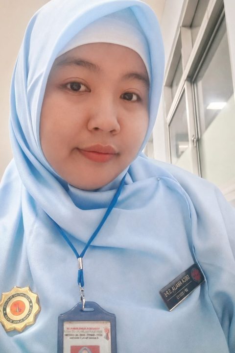 SISCA AMELIA, S.Pd.Gr. (Guru Akuntansi)