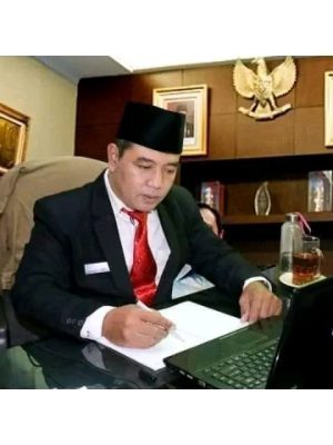 Sujud Hanafie, S.Ag, S.Kom.